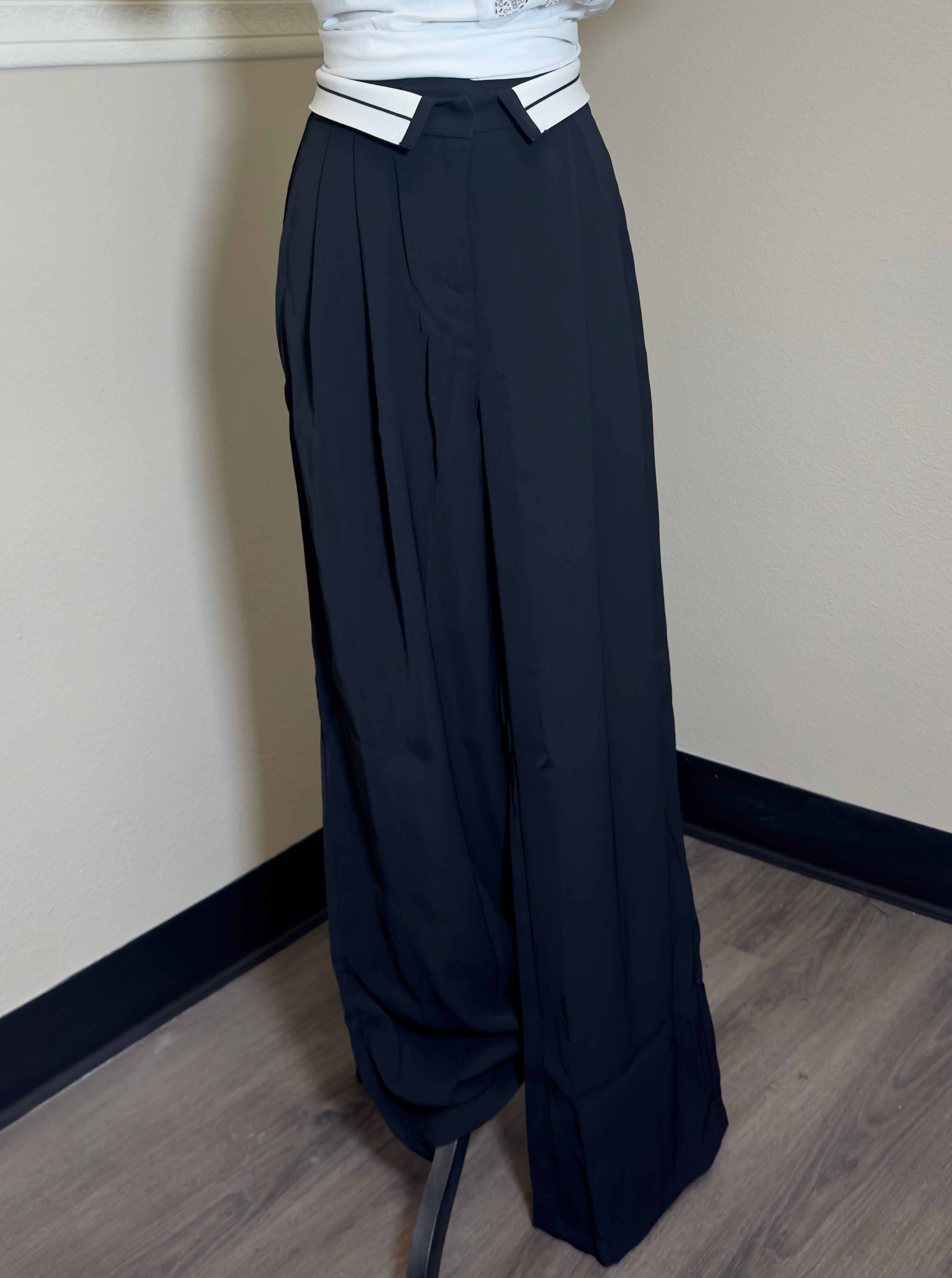 Elegant pants