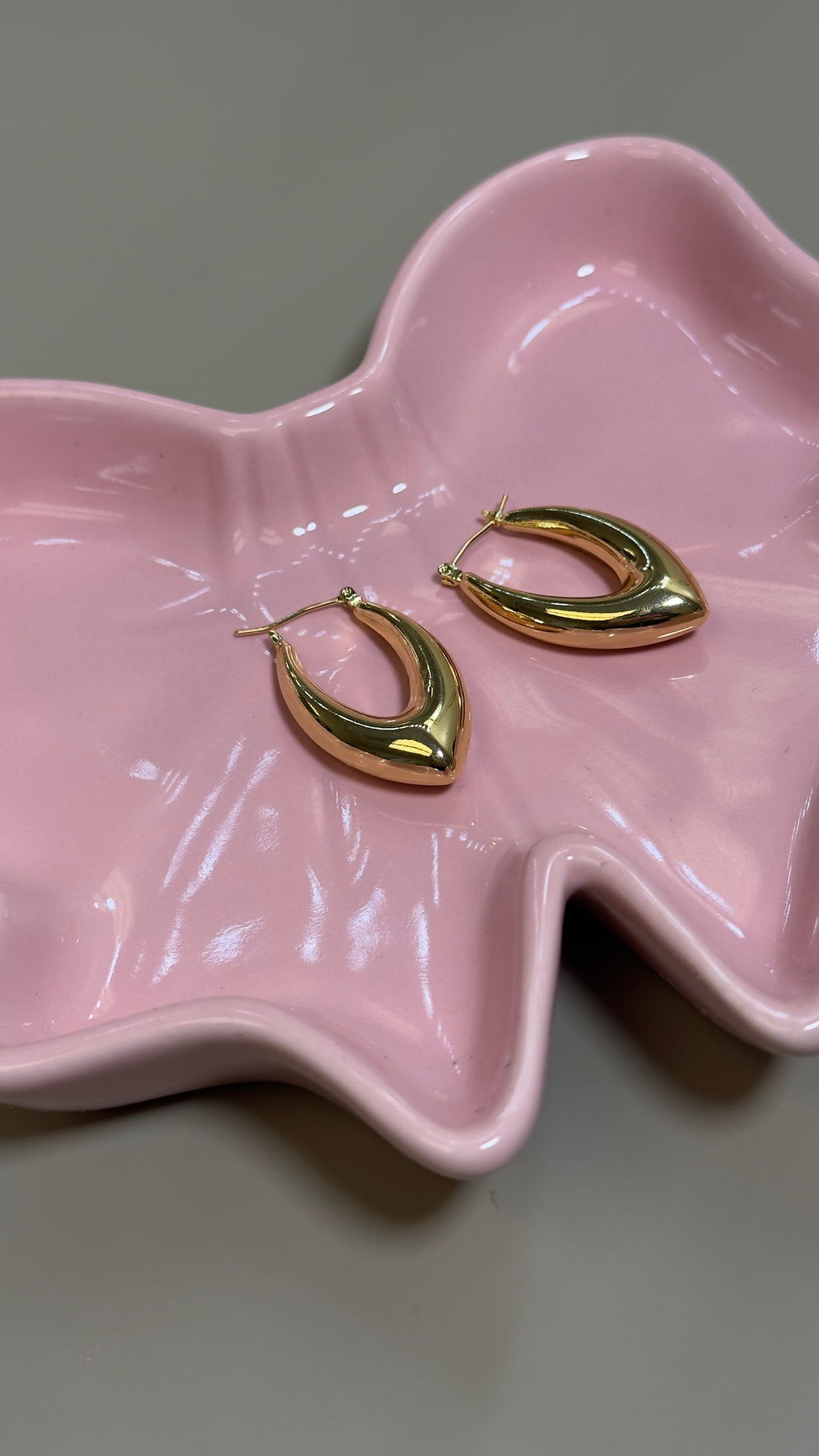 E18- Earrings