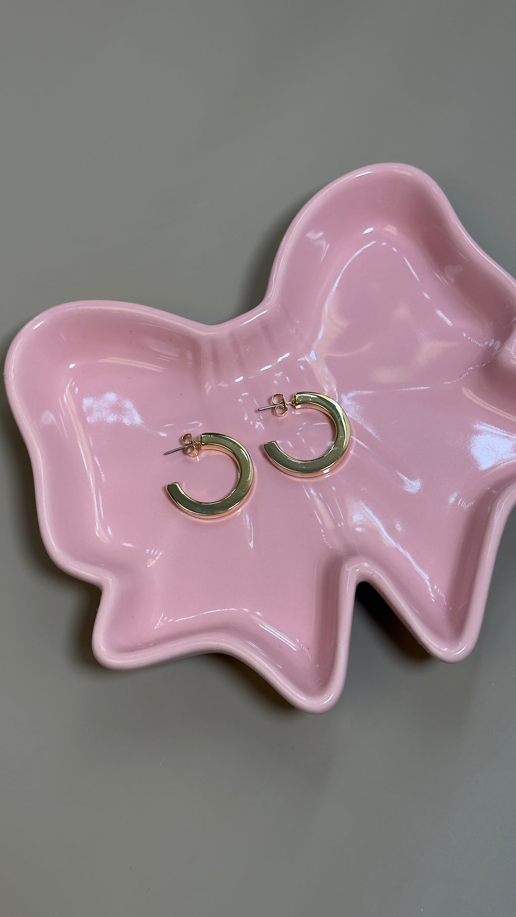 E16- Earrings