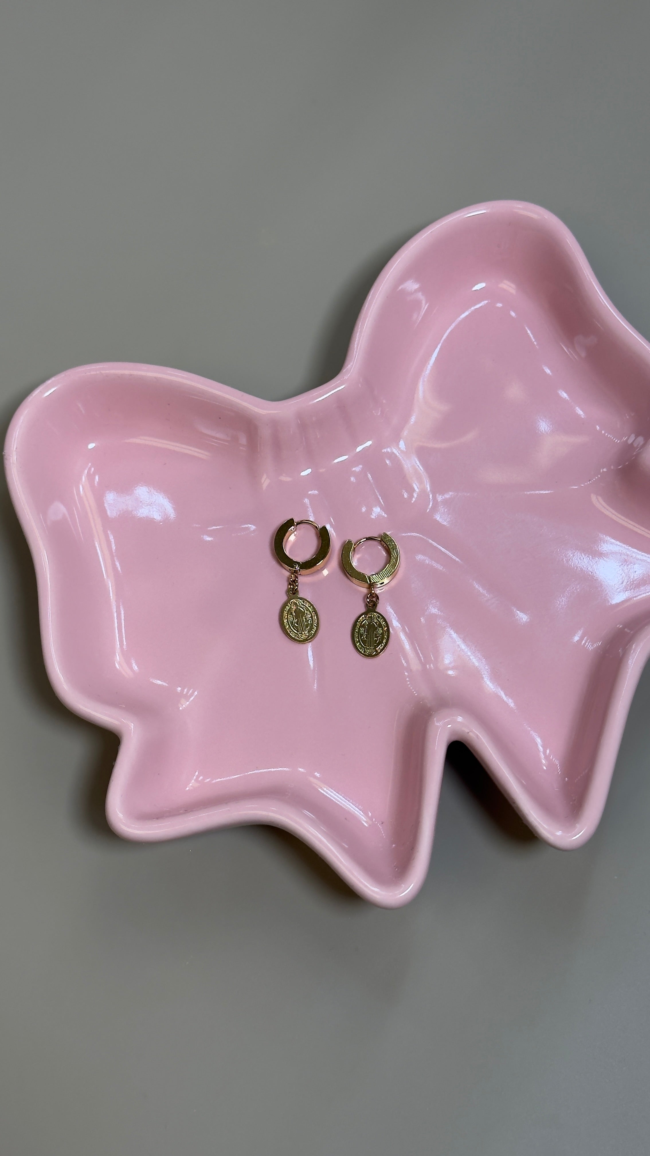 E13- Earrings