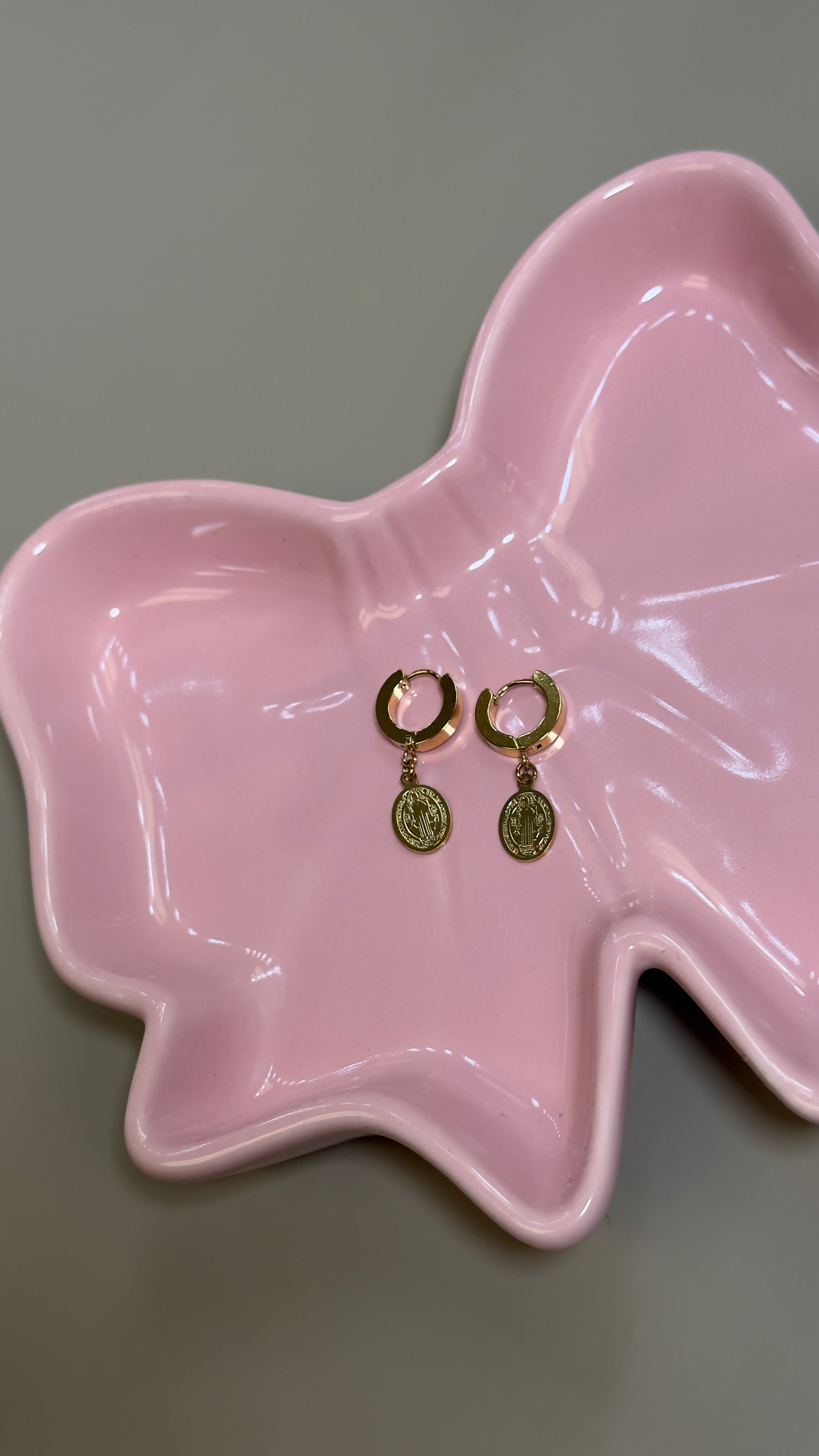 E13- Earrings