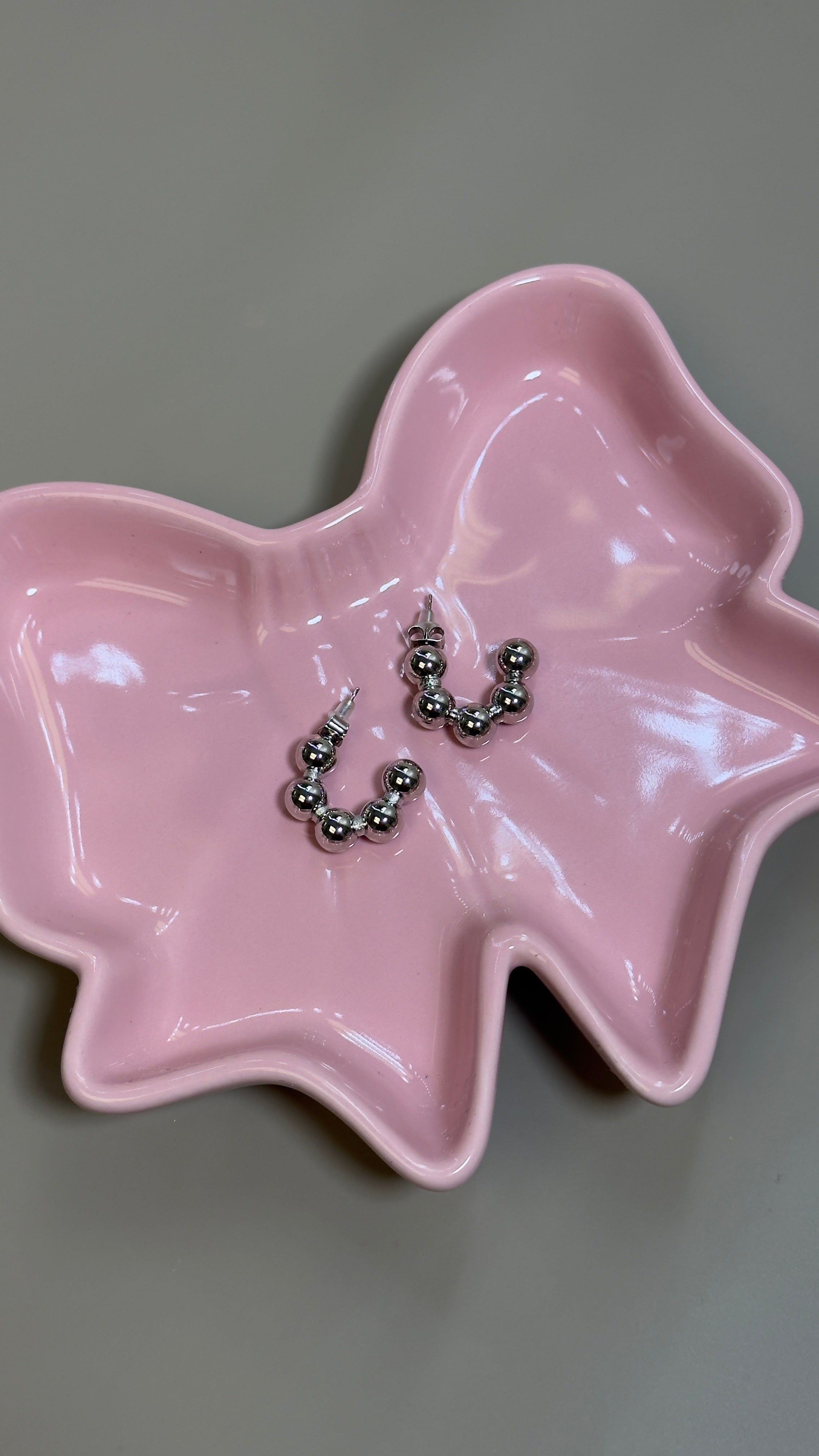 E9- Earrings
