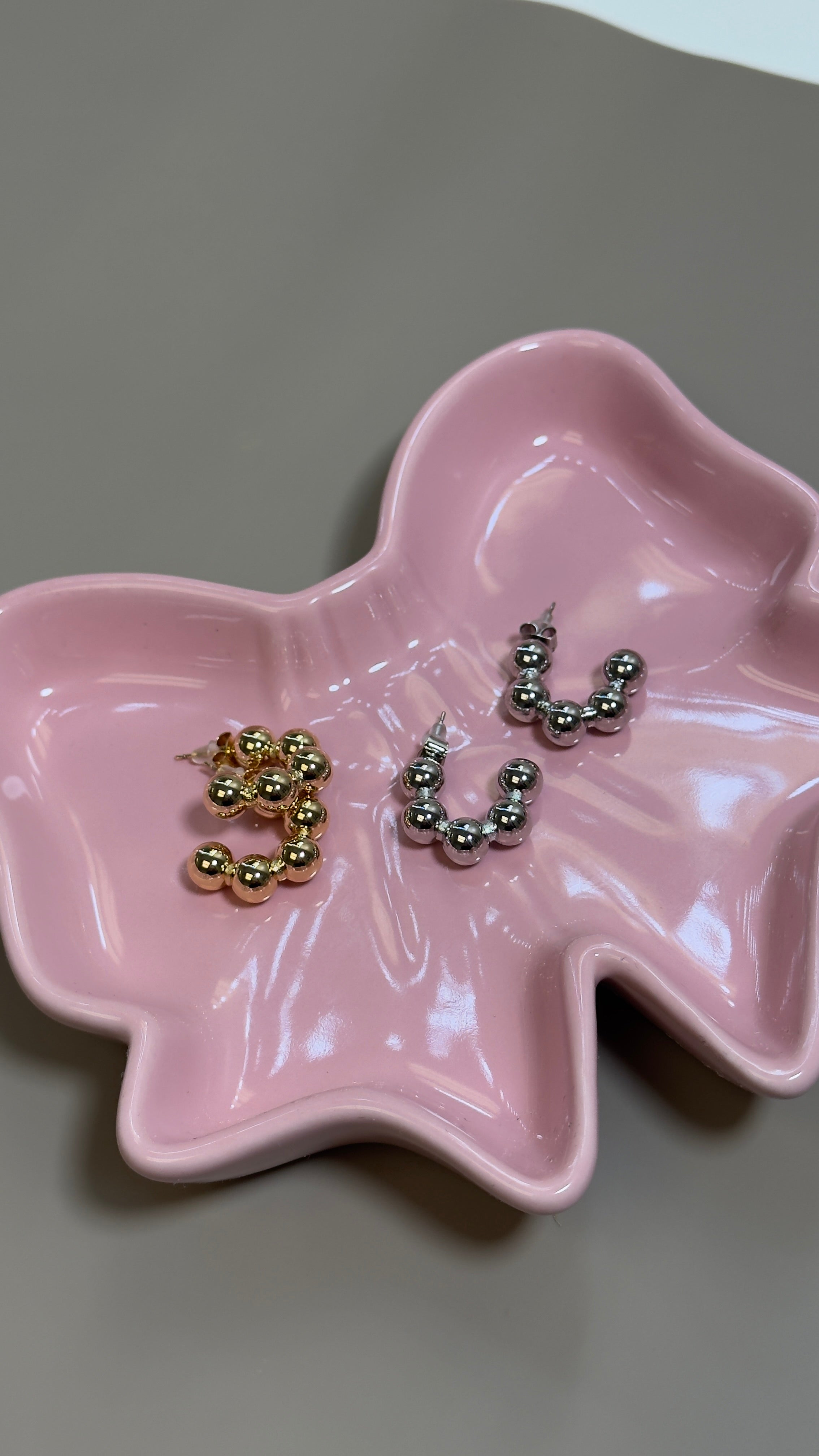 E9- Earrings