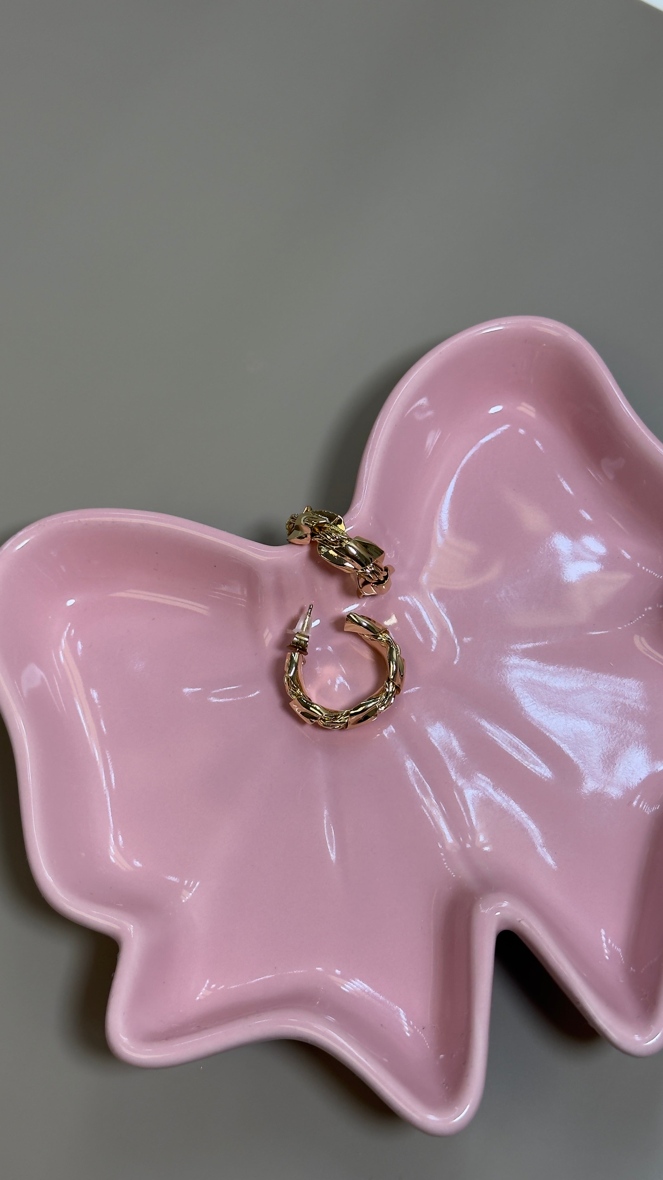 E4- Earrings