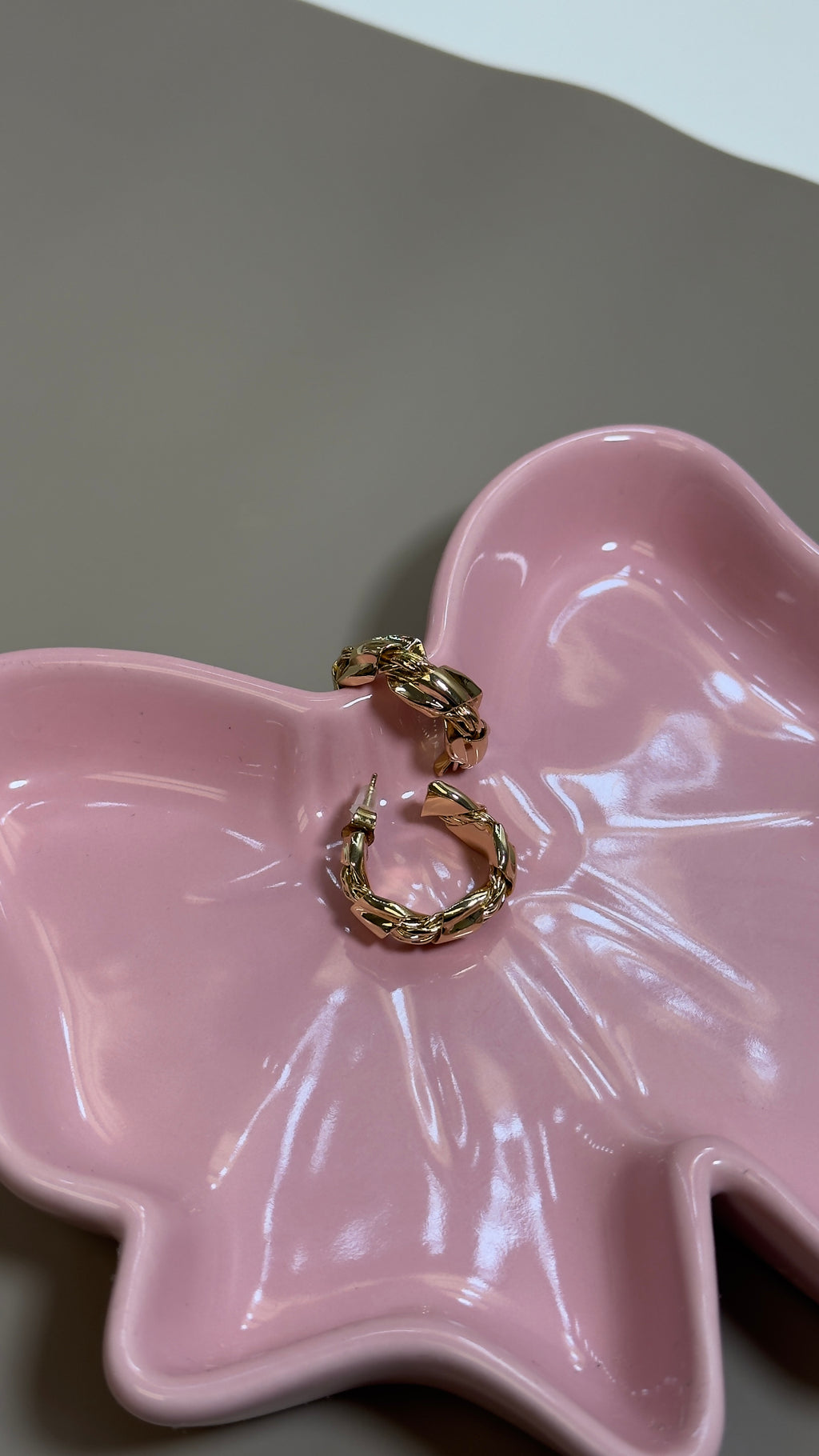 E4- Earrings