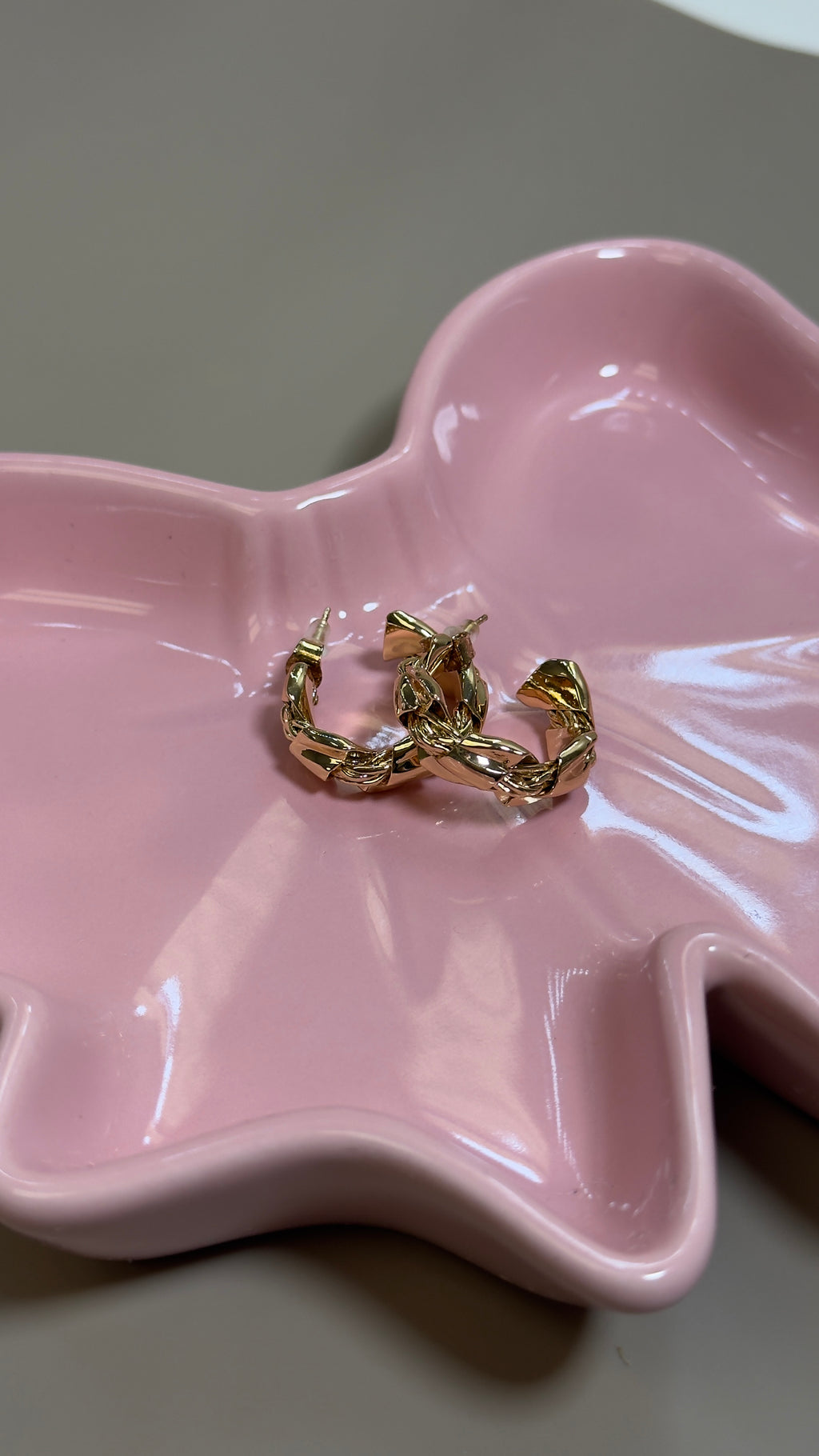 E4- Earrings