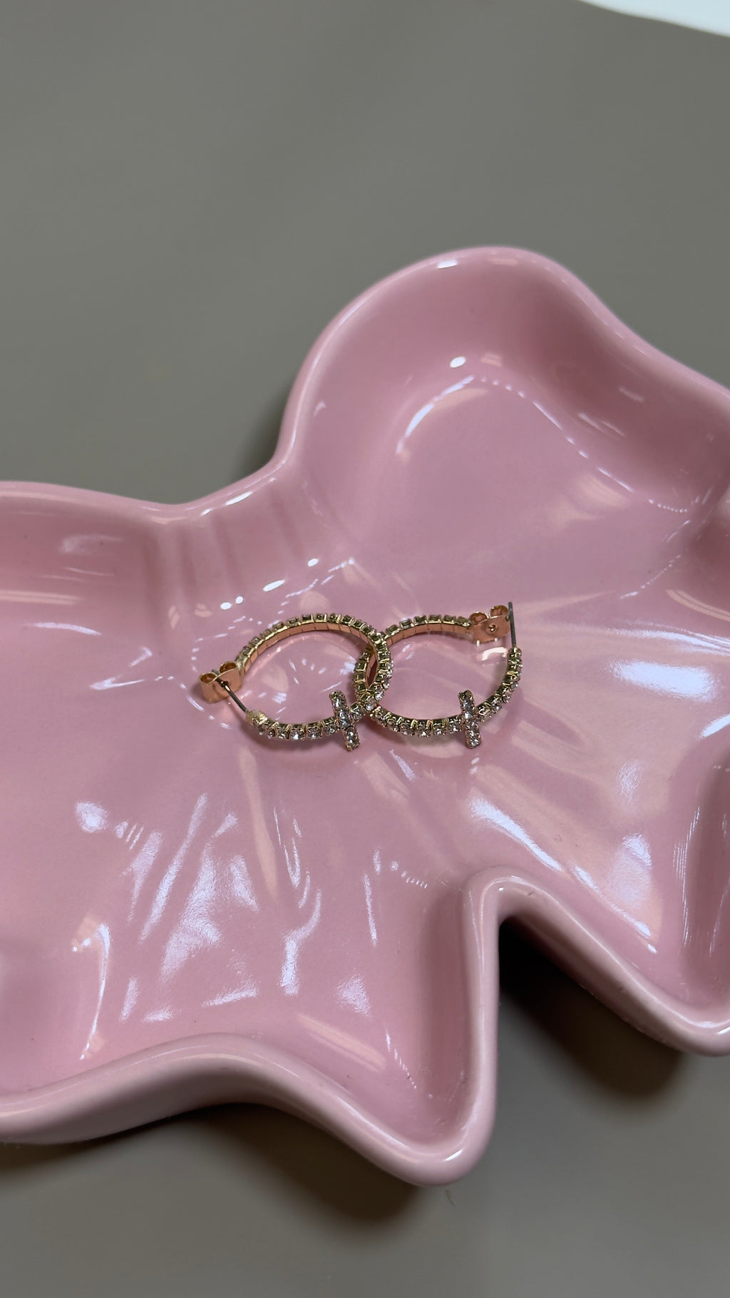 E6- Earrings